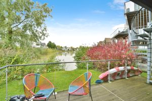 Photo 9- click for photo gallery